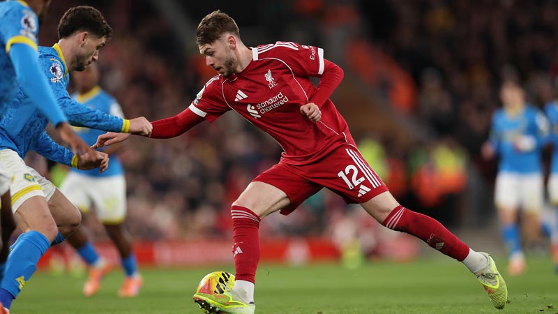 广州队主帅临场调整显功力