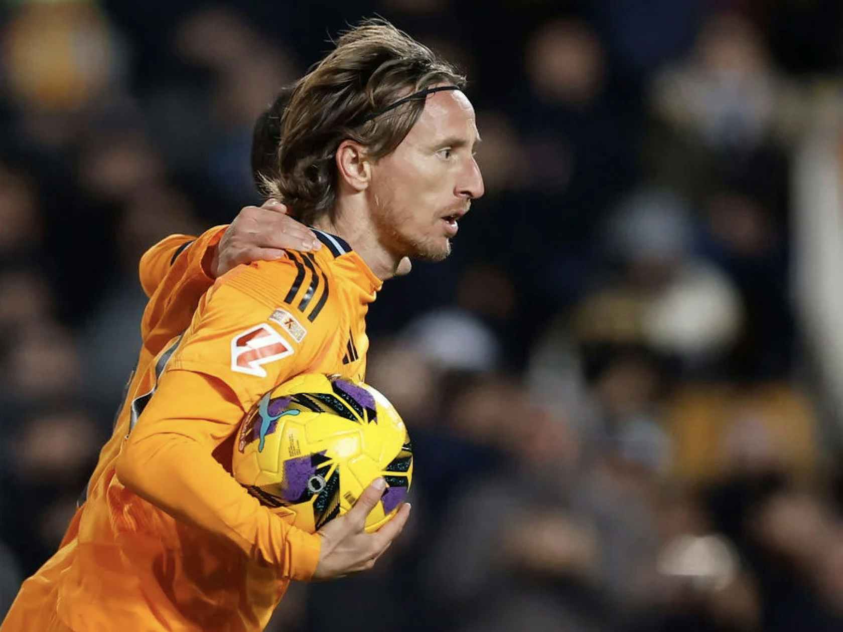 鹈鹕vs篮网前瞻：伤病潮下的突围，鹈鹕盼终结五连败颓势