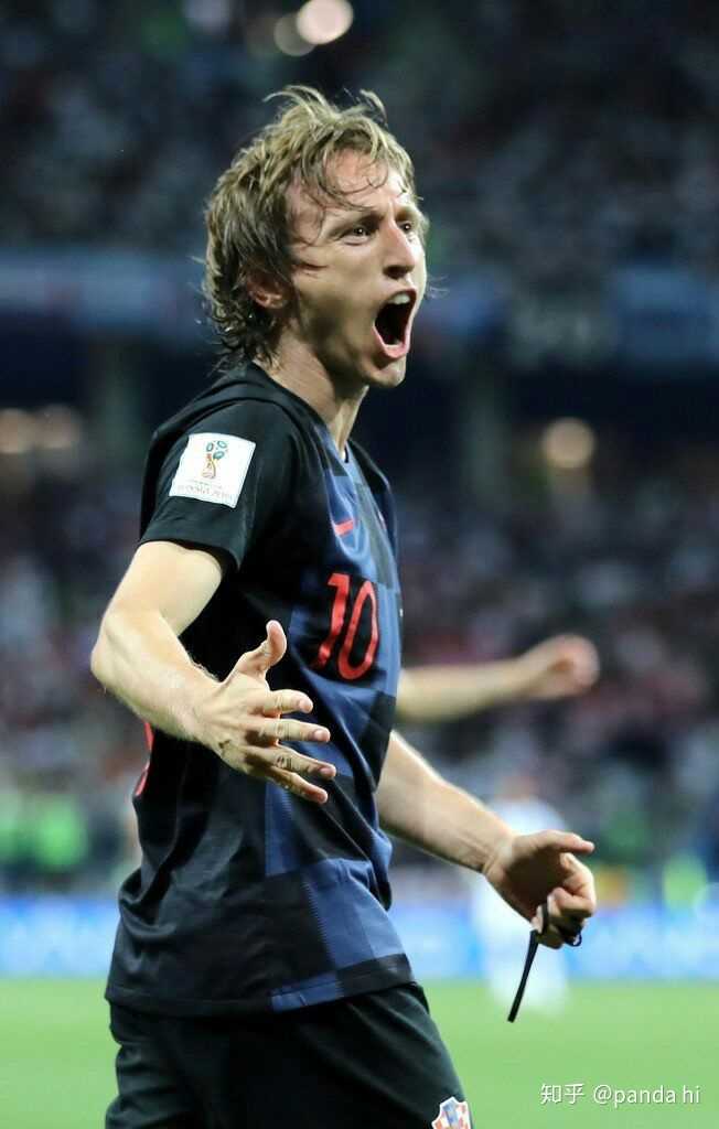 官方：费迪南德将担任世界杯抽签仪式主持人，布雷迪、奥尼尔等参加