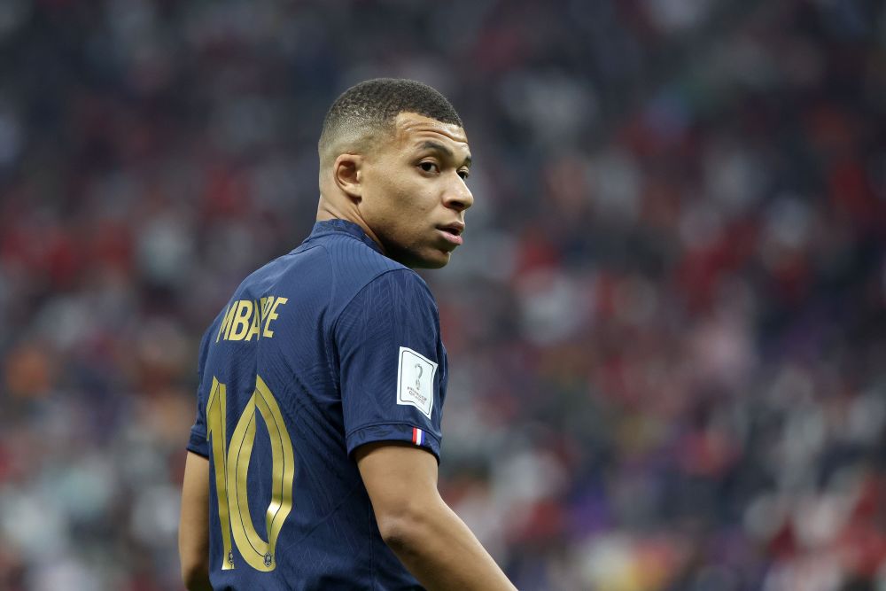 半场战报：乌迪内斯0-1热那亚，马利诺夫斯基点射