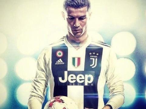 迈尼昂在加比亚社媒动态下留言，后者回复：请续约